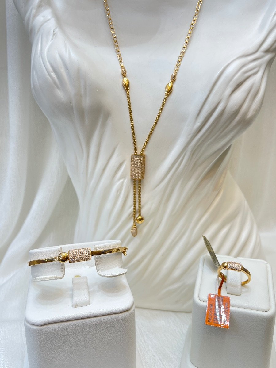 طقم 3 قطع — اجيبت جولد — عيار 21 — 25.08 جم