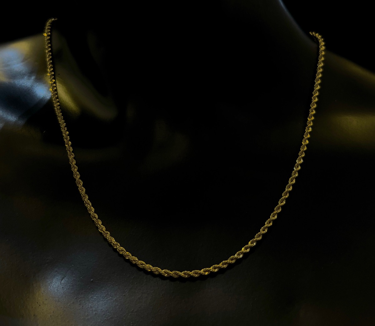 كوليه — ايطالي — عيار 18 — 2.06 جم