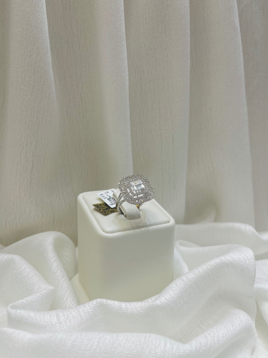 خاتم — لازوردي — عيار 18 — 5.38 جم