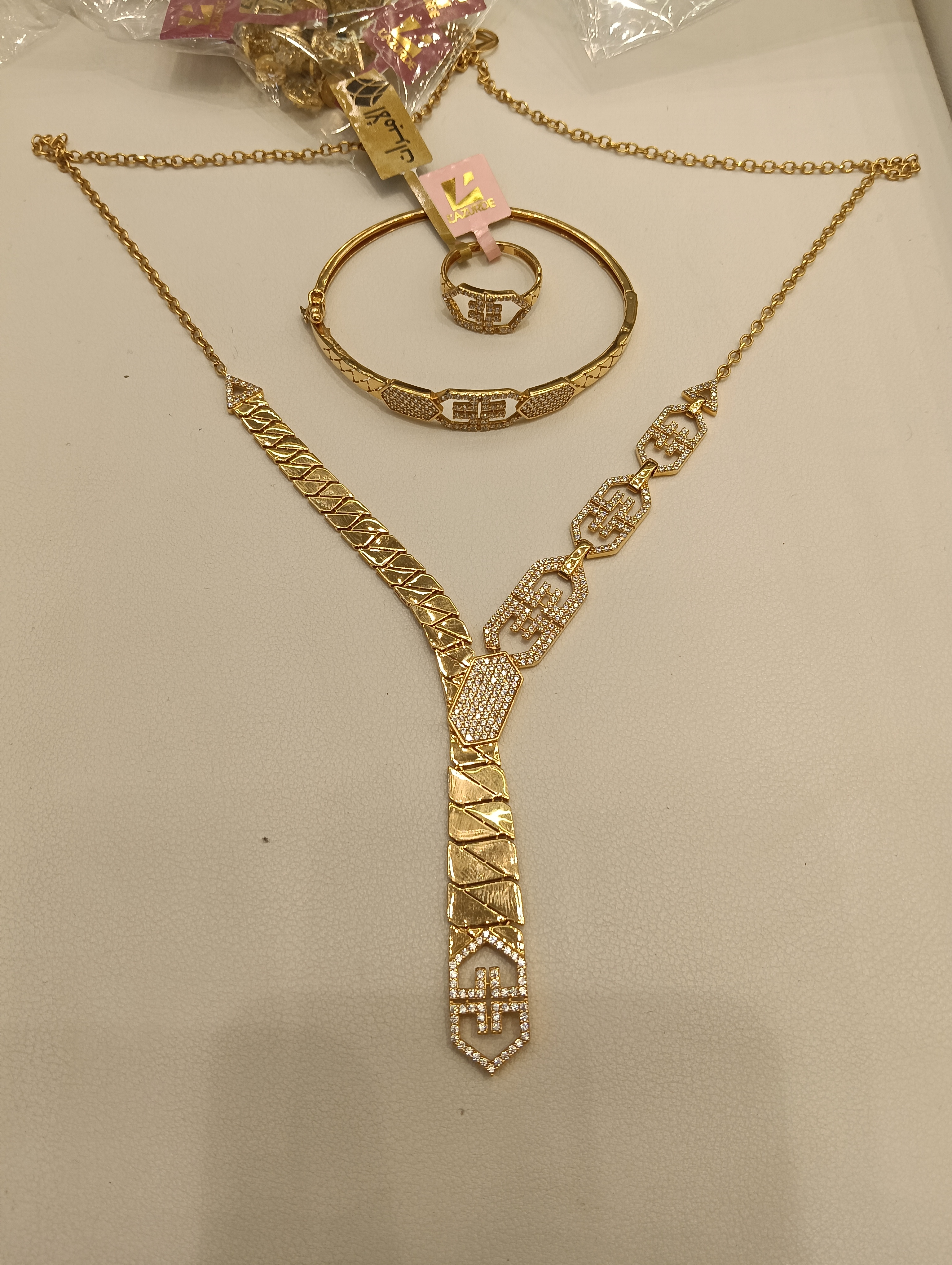 طقم 3 قطع — لازوردي — عيار 21 — 34.69 جم